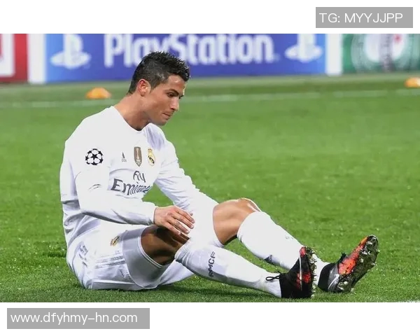 球风飘逸的足球明星如何在绿茵场上展现独特魅力与风采